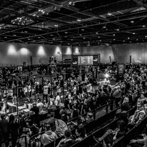 Big-Crowd-at-the-HYROX-event